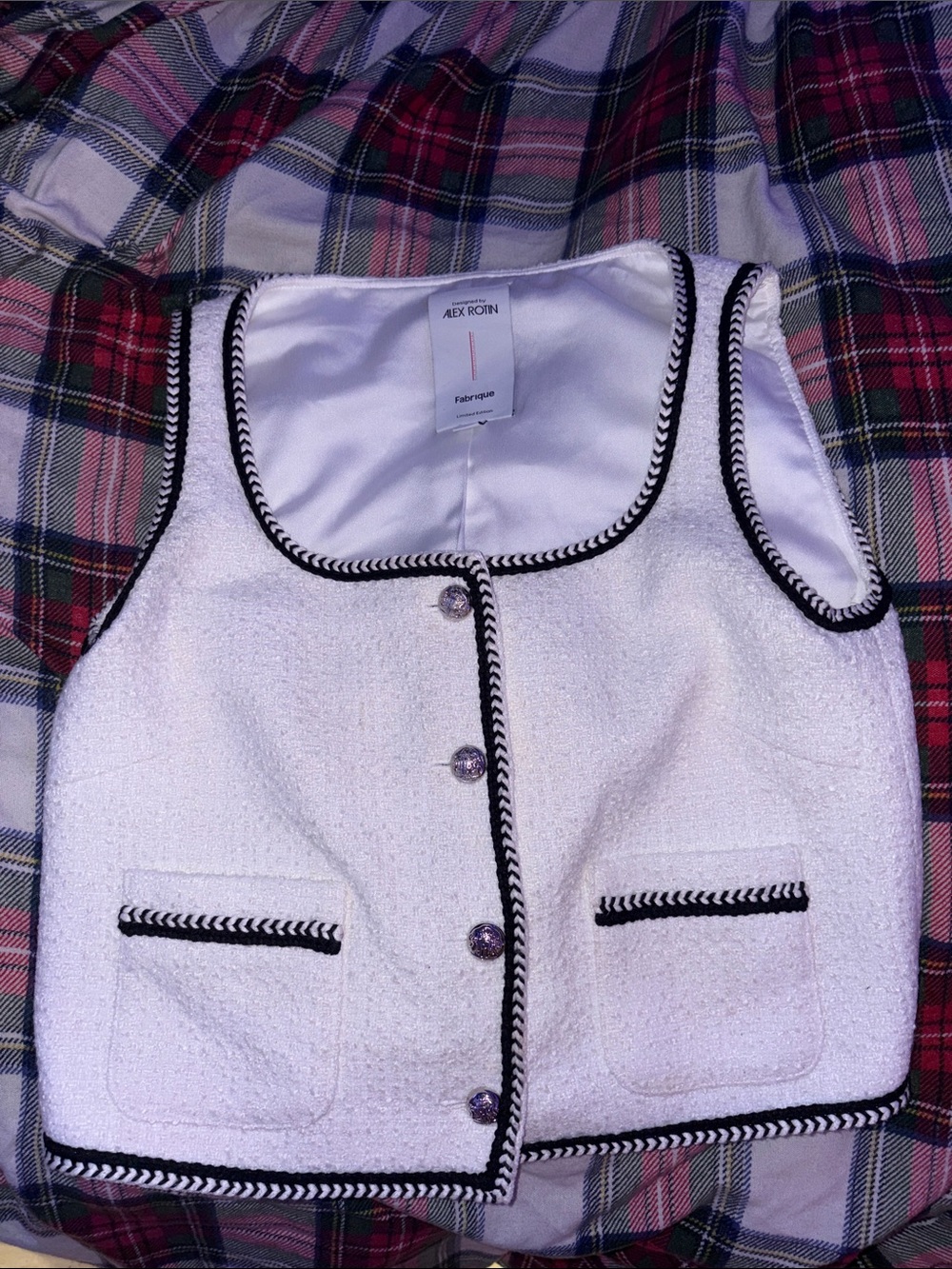 NWOT FABRIQUE BY ALEX ROTIN White Tweed Vest with Black Braid Trims